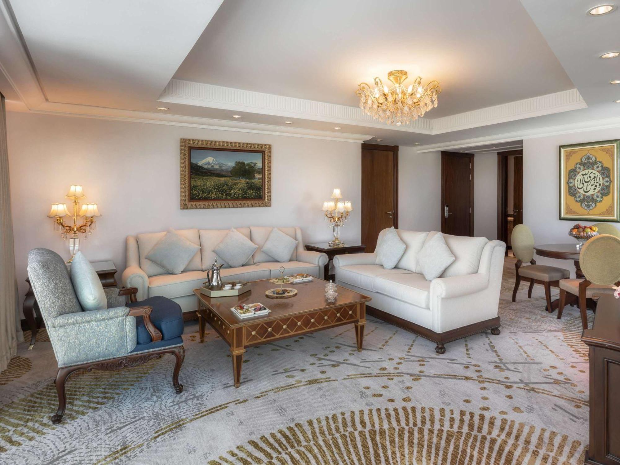 Raffles Makkah Palace Mekka Buitenkant foto Presidential Suite